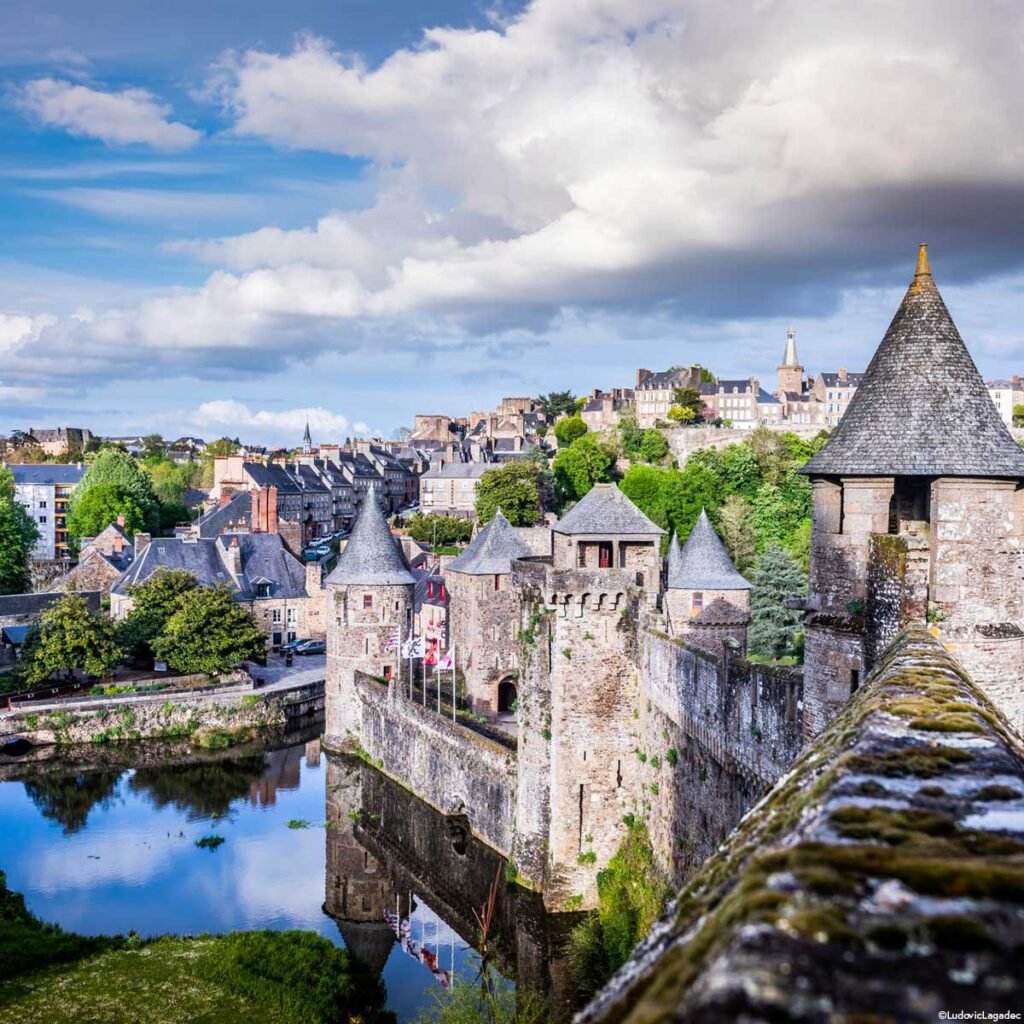 Ville et château de Fougères en Bretagne